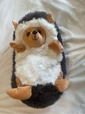 Plush Hedgehog Nap Bed for Kids - Brown & Cream